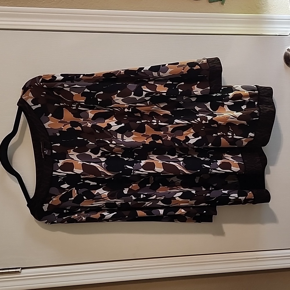 Dana Buchman top